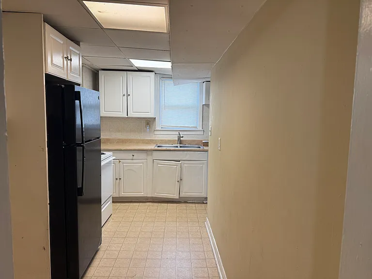 53 N Rodney Dr — Photo 6