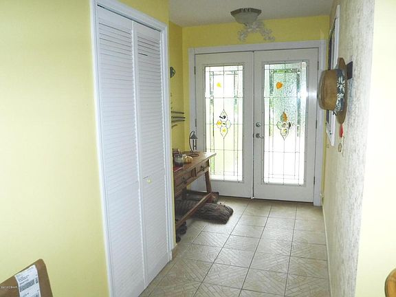 3rd image of 840 Sugar House Dr