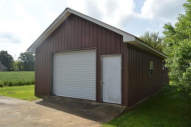 2nd image of 150 Rico Rd