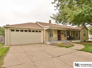 1015 S 51st St, Omaha, NE 68106