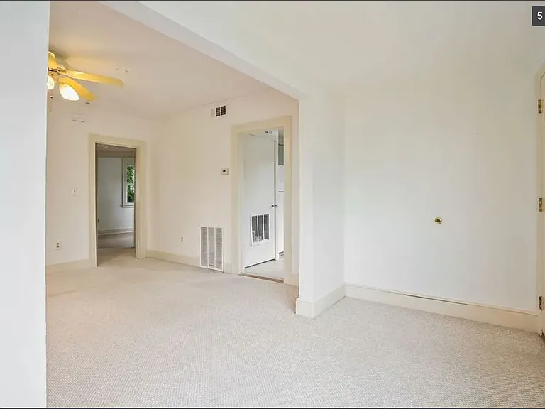 103 Grant St #103 — Photo 8
