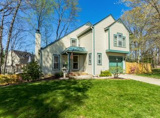 15048 Silver Leaf Ct, Dumfries, VA 22025