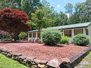 2301 Holly St, Signal Mountain, TN 37377