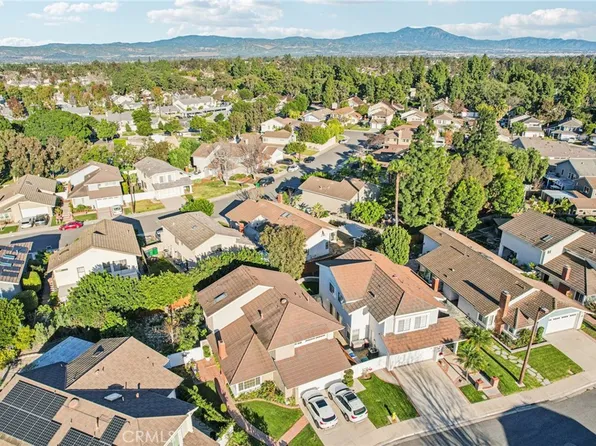 14 Whistling Isle, Irvine, CA 92614