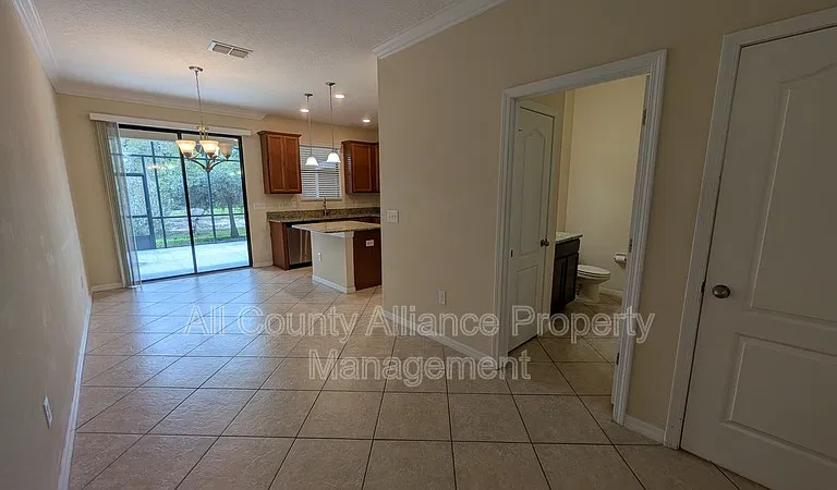 4272 Fennwood Ct — Photo 4