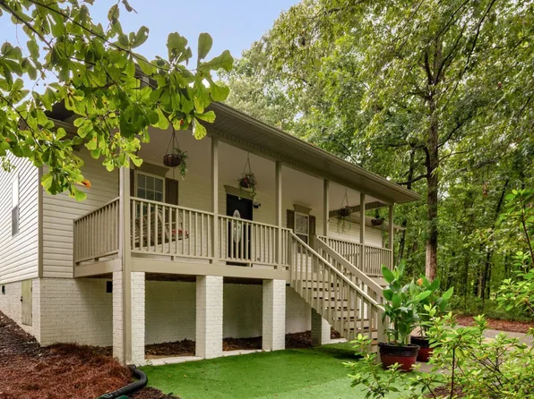 108 Barclay Dr, Angier, NC 27501