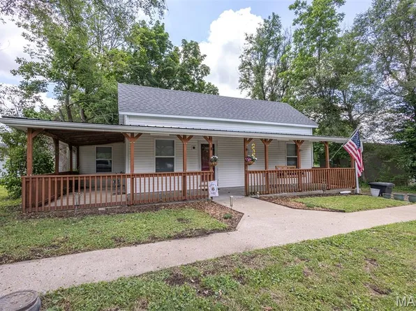 308 W 5th St, New London, MO 63459
