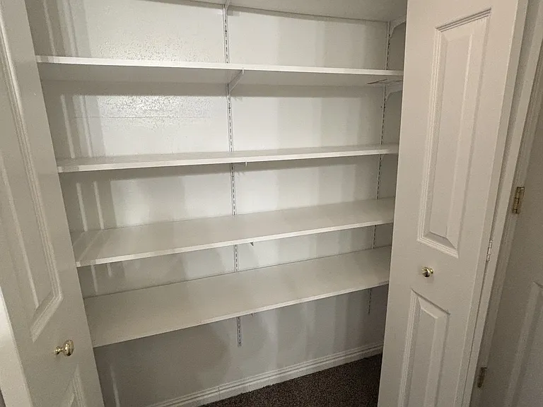 4102 E Smith Ranch Rd — Photo 24