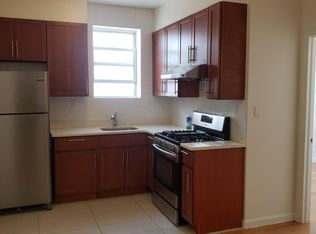 2423 E 23rd St #2R, Brooklyn, NY 11235