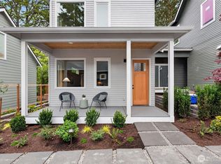 11739 40th Ave NE #B, Seattle, WA 98125