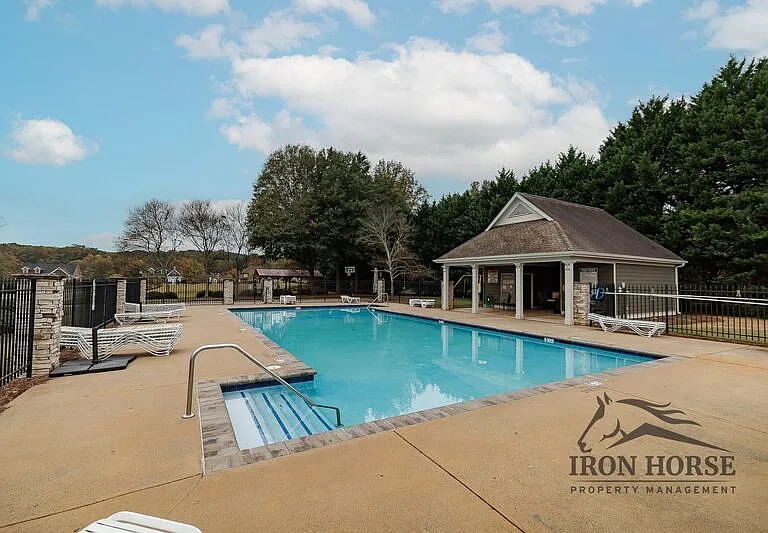 285 Finch Way — Photo 28