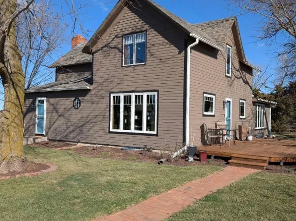 918 Road C, Henderson, NE 68371