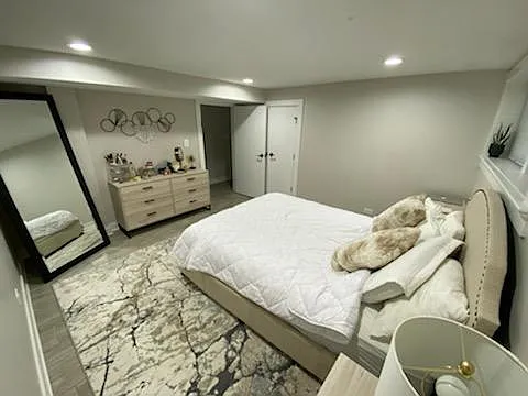 8044 N Oriole Ave — Photo 9