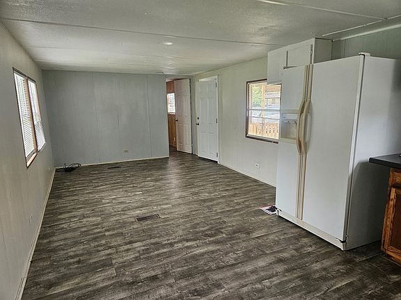 2nd image of 603 Briarcliff Dr