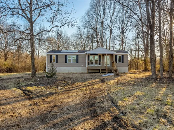 105 Columbia Rd, Cartersville, VA 23027