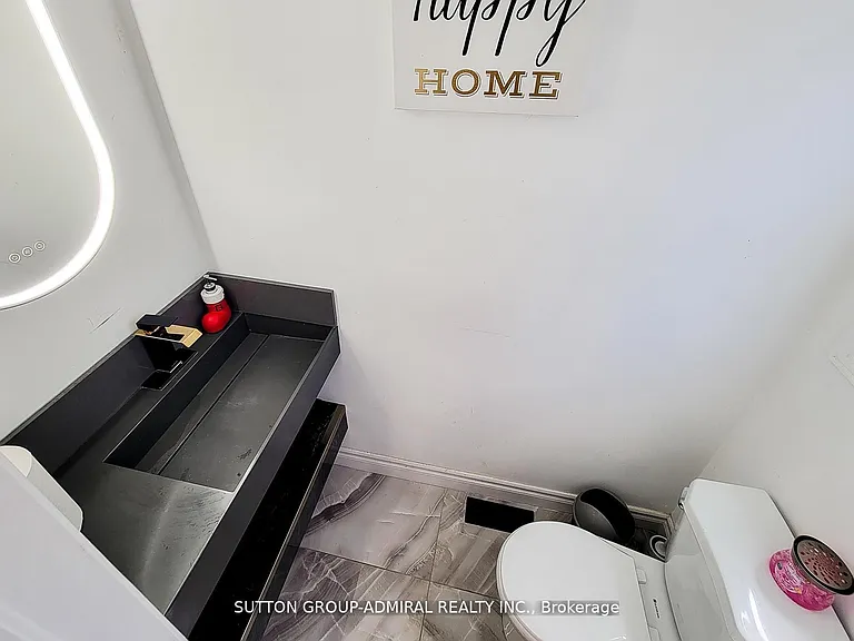 2 Royalwood Ct #52 — Photo 14