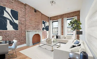 Rented by Addison Property Group