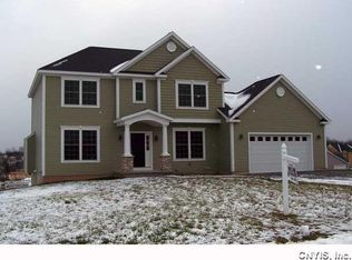 4852 Copperfield Rd, Syracuse, NY 13215