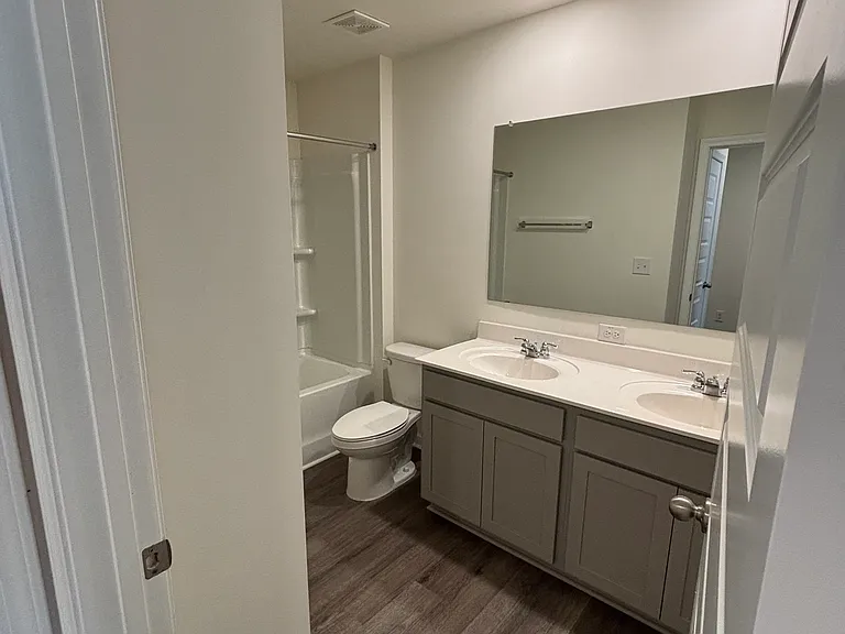 222 Coastal Dr — Photo 13