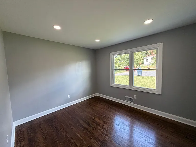 3442 Kershaw Rd NW — Photo 12