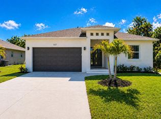 107 Swan Dr, Rotonda West, FL 33947