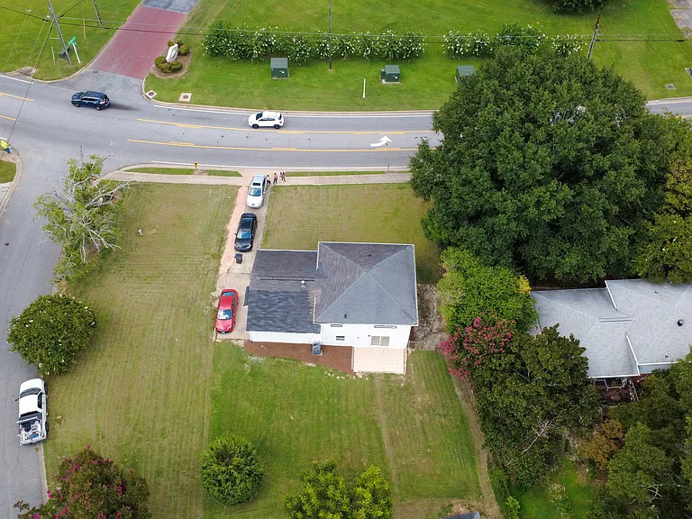 1295 Morrow Rd — Photo 38