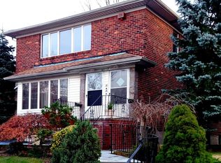 22914 57th Rd, Flushing, NY 11364