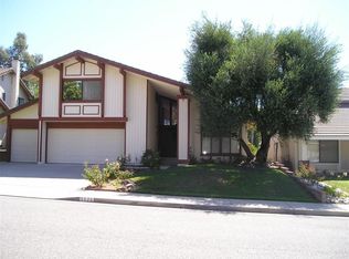 5526 Jon Dodson Dr, Agoura Hills, CA 91301