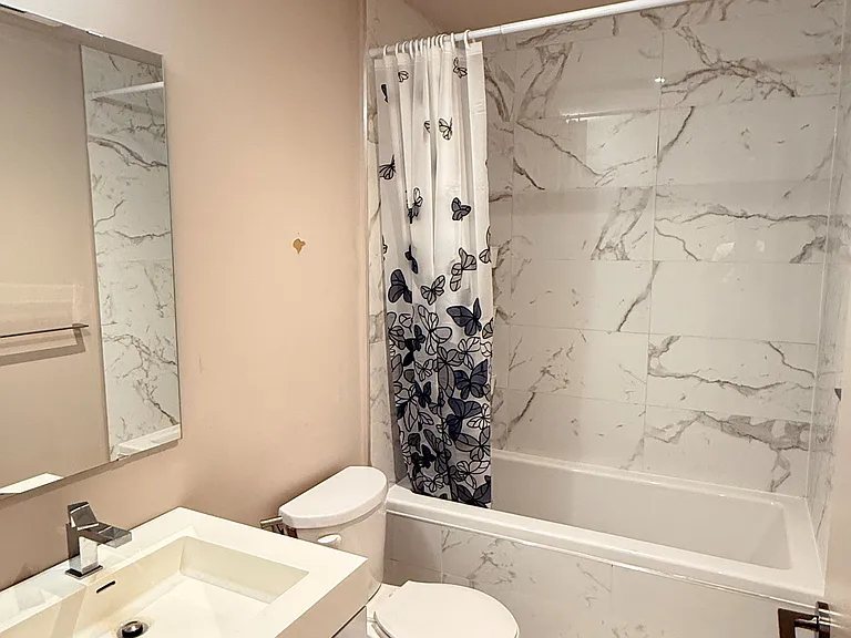 203 Catherine St #201 — Photo 9