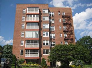 3 Salisbury Pt APT 4A, Nyack, NY 10960