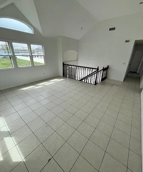 94 Roger Ave — Photo 11