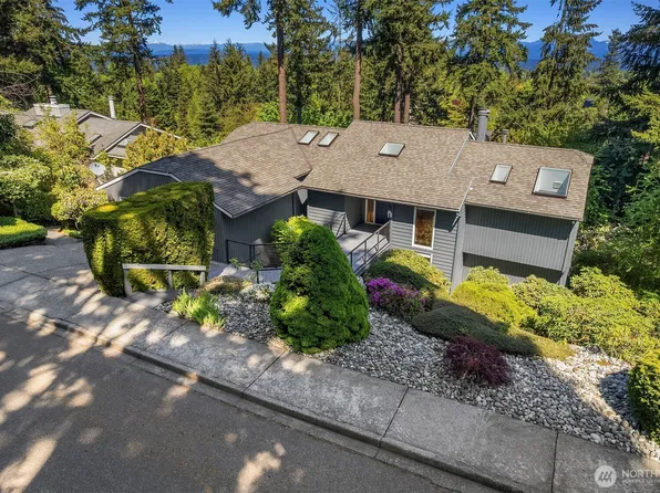 4906 157th Avenue SE, Bellevue, WA 98006