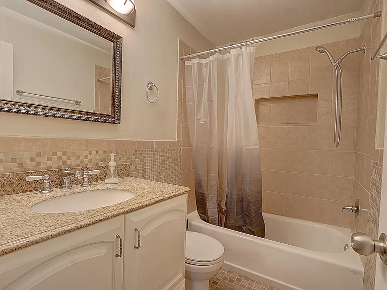 Mayflower Dr — Photo 2