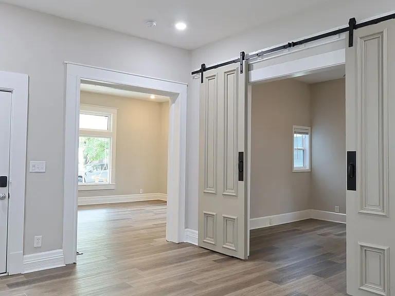 1827 Culbertson Ave — Photo 12