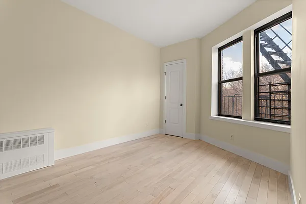 Rented by Compass | media 4