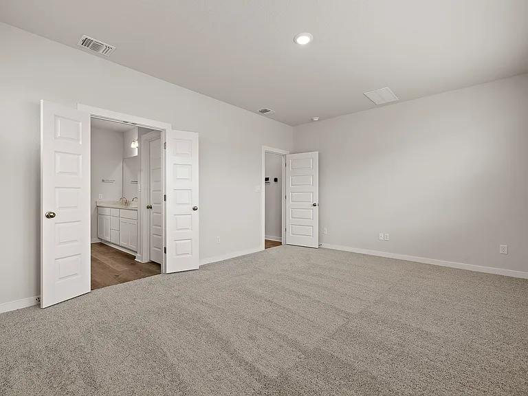 2415 Ekvall Dr — Photo 13
