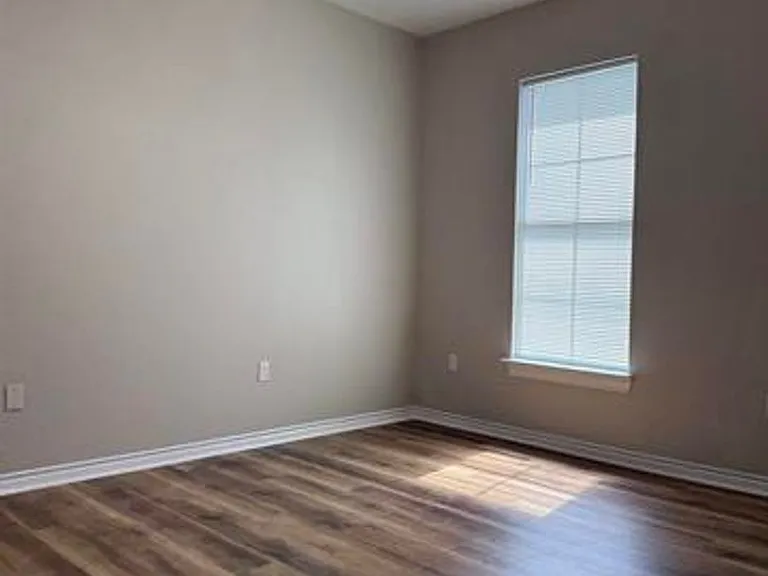 41206 Colonial Dr — Photo 11