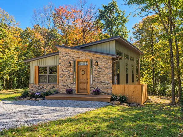 5645 Township Road 250, Logan, OH 43138