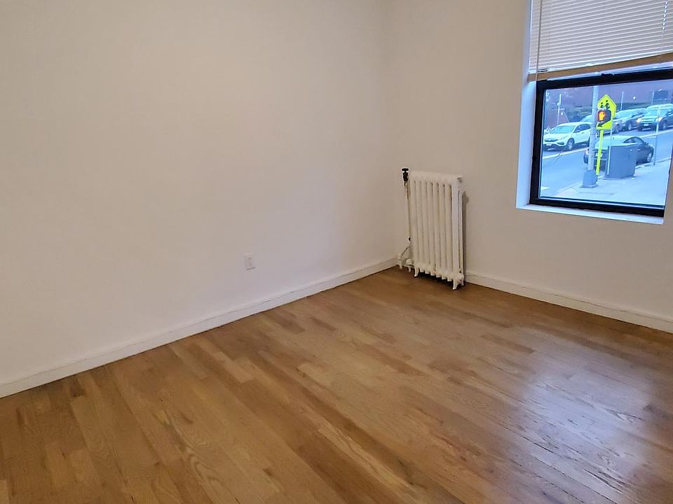 2nd image of 639 Bergen Ave #14