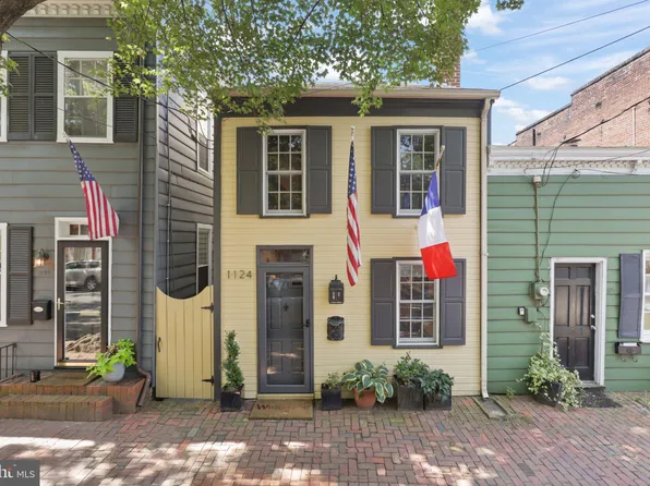 1124 Prince St, Alexandria, VA 22314