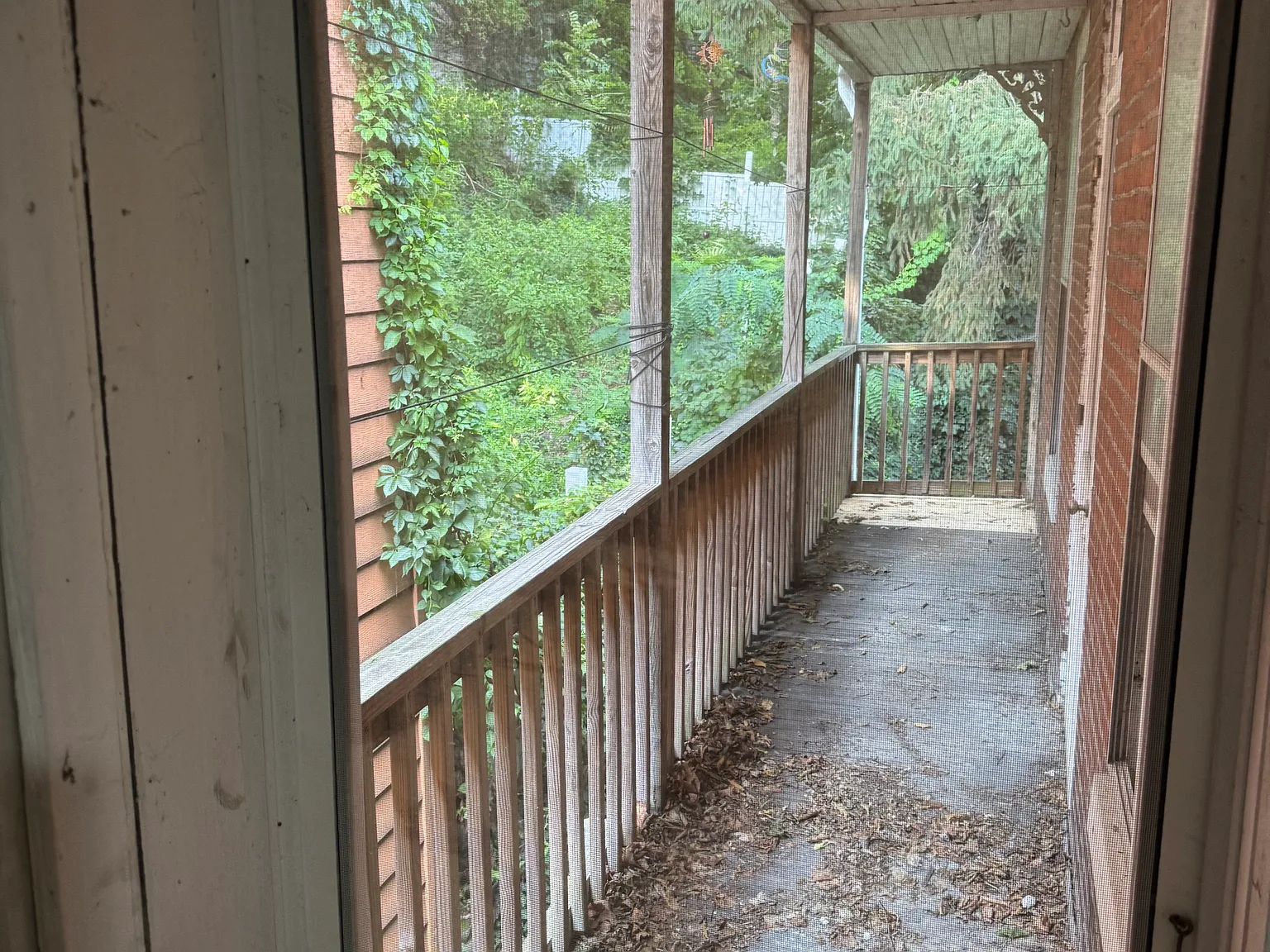3 bed, $1,350 — Photo 4
