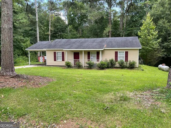 200 Glover Cir, Newnan, GA 30263