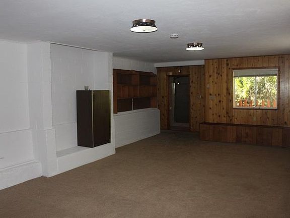 4th image of 16199 Highland Dr