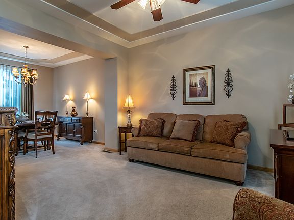 5th image of 1016 Breckenridge Ln