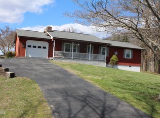 144 Lake Forest Rd, Rogersville, TN 37857