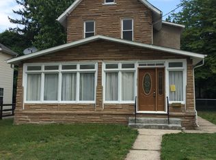 910 Garfield Ave, Palmyra, NJ 08065