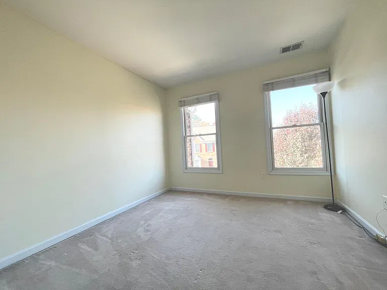 10136 Treble Ct — Photo 16