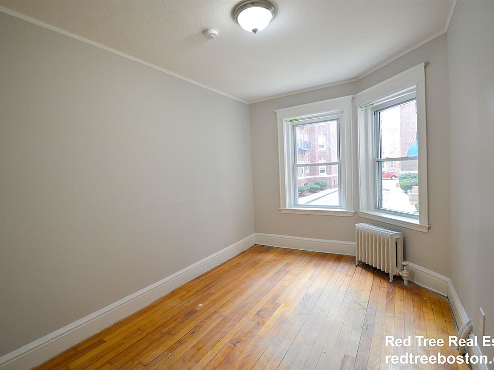 225 south 7