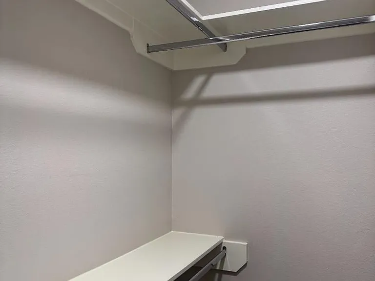 Unit Photo
