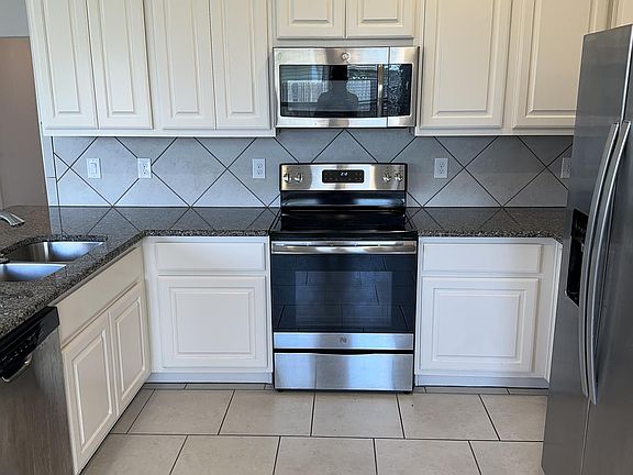5th image of 344 Lead Creek Dr